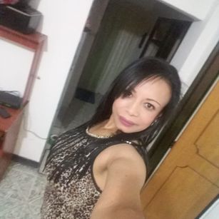 Model - IsabellaQuitan sensual