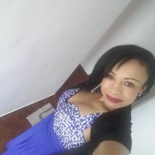 Model - IsabellaQuitan sensual