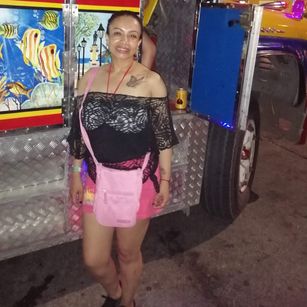 Model - IsabellaQuitan sensual