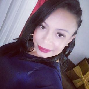 Model - IsabellaQuitan caliente