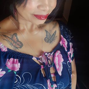 Model - IsabellaQuitan caliente