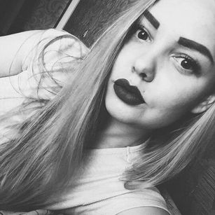 Model - Parris fetish