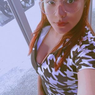 Model - valeska jonnson deeptroath