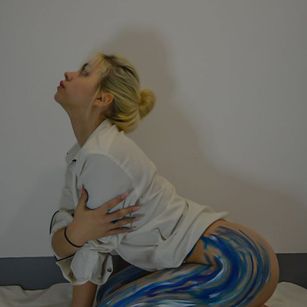 Model - Leilla4u young