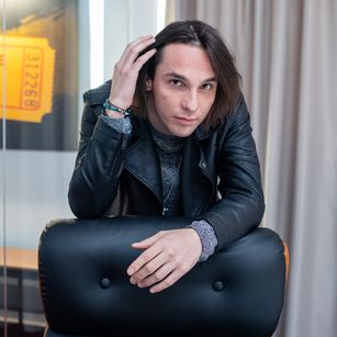 Model - GabrielEaston Hot