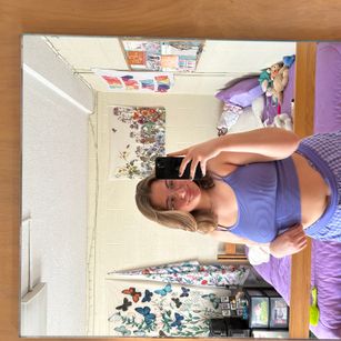 Model - pretty silly gal little