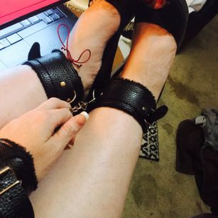 Model - MILF Shelly taboo