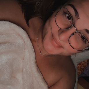 Model - pretty silly gal anal