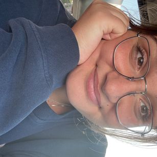 Model - pretty silly gal little