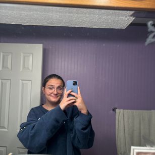 Model - pretty silly gal anal