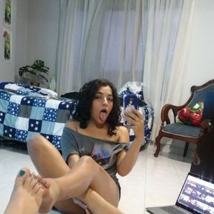 Model - Christina bigass