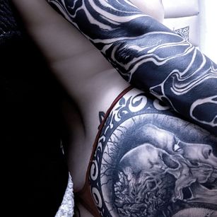 Model - LaurenPadock squirt