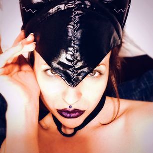 Model - Elena Streams femdom