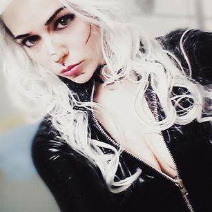 Model - Elena Streams fetish