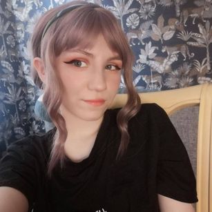 Model - Bramble_bee bdsm