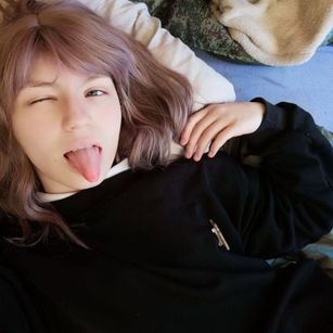 Model - Bramble_bee feet