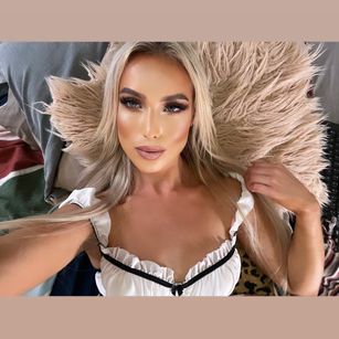 Model - Missy_matrix taboo