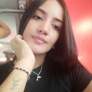 Model - Majolm beautiful