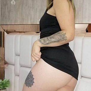 Model - April Stone milf