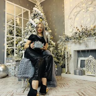 Model - IsabellaDeRosa squirt