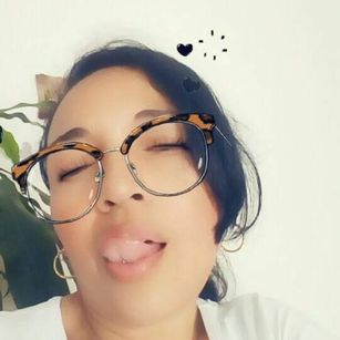 Model - yamisexy complaciente