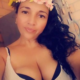 Model - yamisexy madura