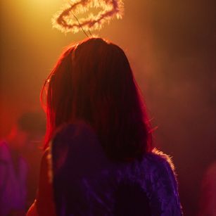 Model - Caroline squirt