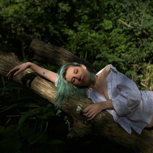 Model - Alice Sun bigboobs