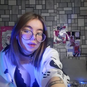 Model - Nevelitt bigass