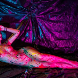 Model - Peaches anal