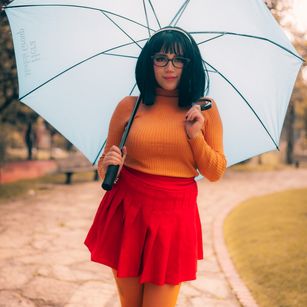 Model - ANNIE SNOW tatto