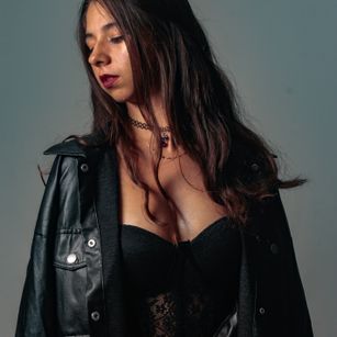 Model - Annie Clay bdsm