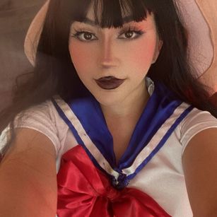 Model - ANNIE SNOW anime