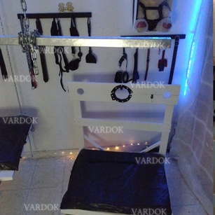 Model - VARDOK LUX muscle