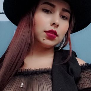 Model - paulina castro anal