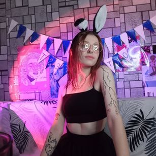 Model - LisiaSweet nonnude