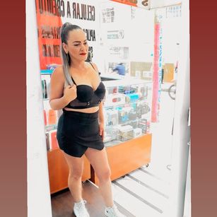 Model - Hellen Martin anal