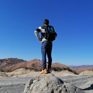 Model - HankMalone masturbation