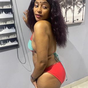 Model - MISS OCEAN blowjob