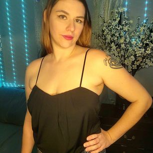 Model - Busty Bella roleplay