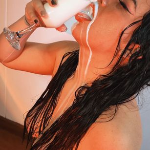 Model - Sara Castle porn