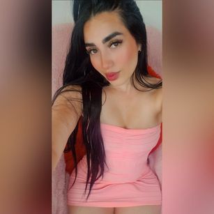 Model - Priscila Pretty ass