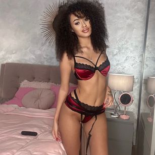 Model - CelineCherie latina