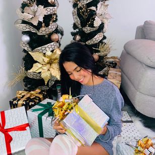 Model - AntonellaSteell lesbian