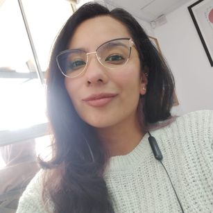 Model - PrettyVioleta fastresponse