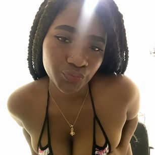 Model - LeslyLuu toys