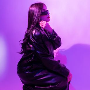 Model - Ariela striptease