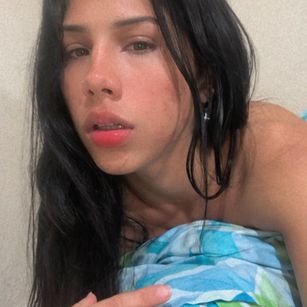 Model - Sara_Queen pussy