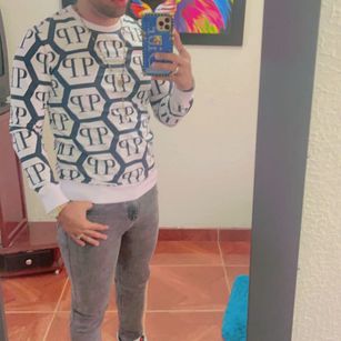 Model - alejandro lawlees masturbacion