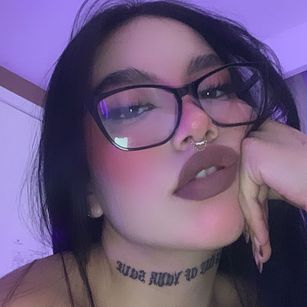 Model - Lunna Cole teen